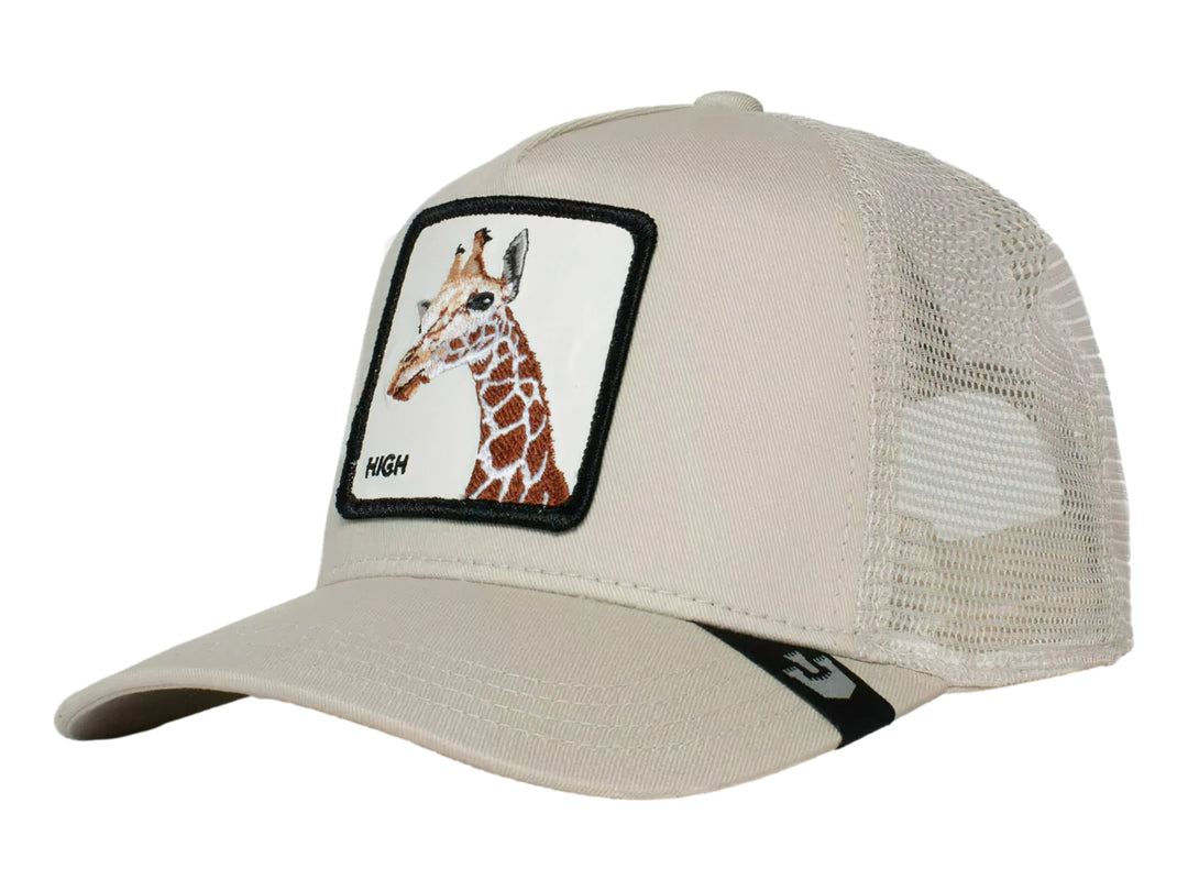 Gorra snapback color khaki con parche de jirafa en el frente y parte posterior de malla.