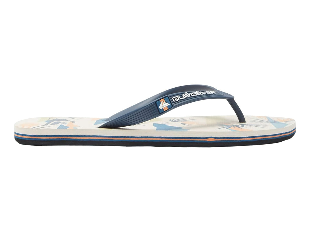 Sandalias Quiksilver para hombre en colores azul, blanco y naranja con diseño gráfico en la plantilla.