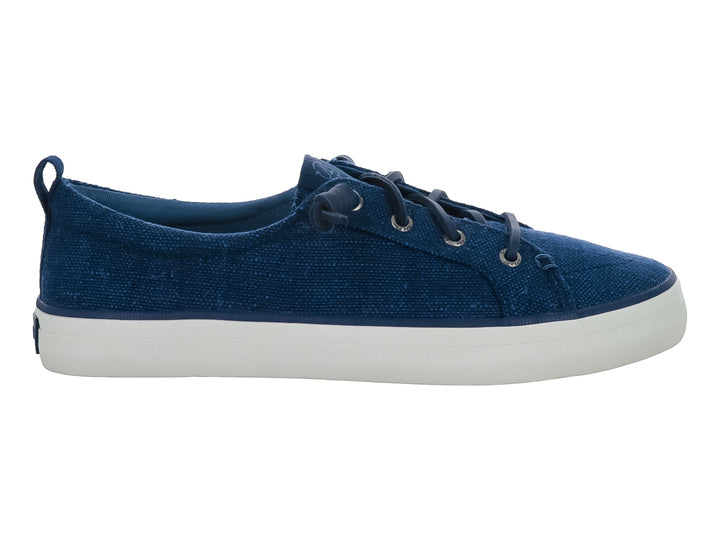 Tenis casuales Sperry de color azul con suela blanca y cordones azules.