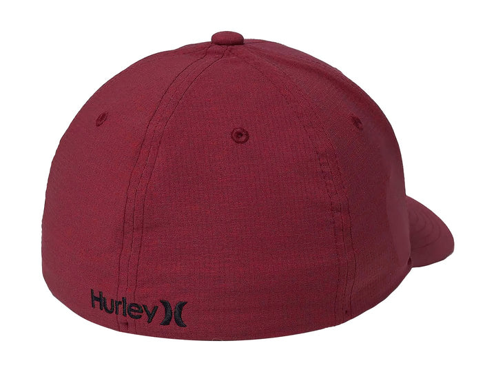 Gorra deportiva color rojo de la marca Hurley con logo frontal en color negro.