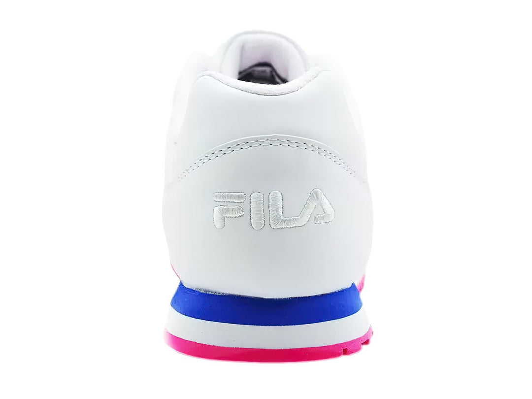 Tenis FILA CRESS PLUS color blanco con franja azul y suela rosa.