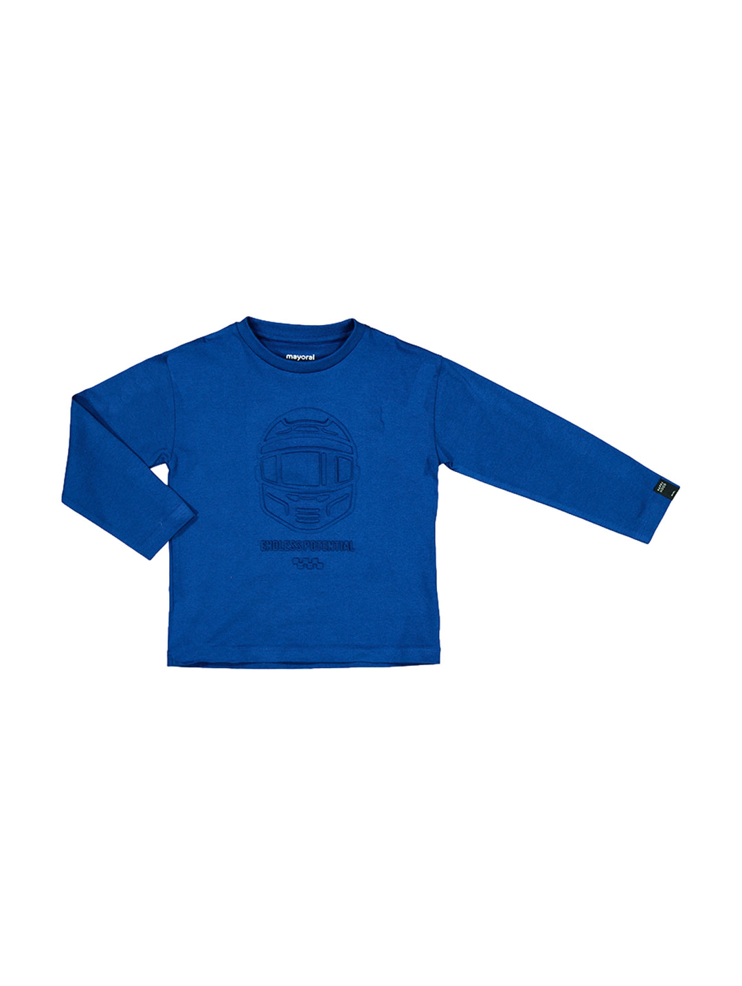 Camiseta azul de manga larga para niño con diseño en relieve de un casco y texto en el pecho.