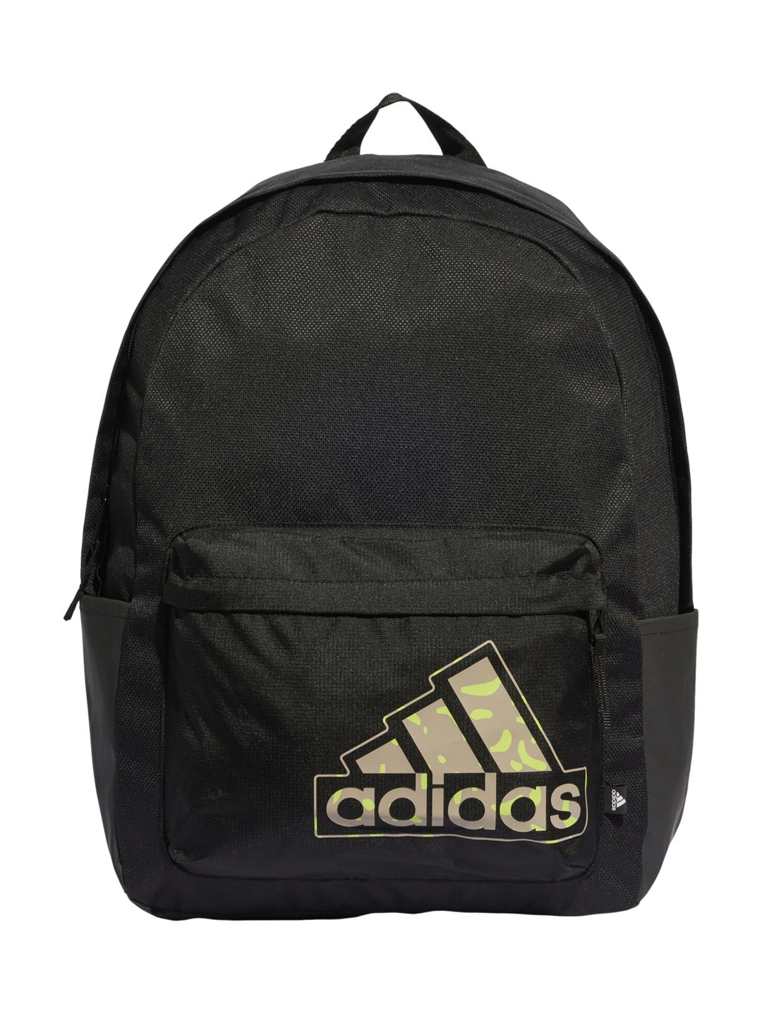 Mochila escolar Adidas de color negro con logotipo en beige en el bolsillo frontal.