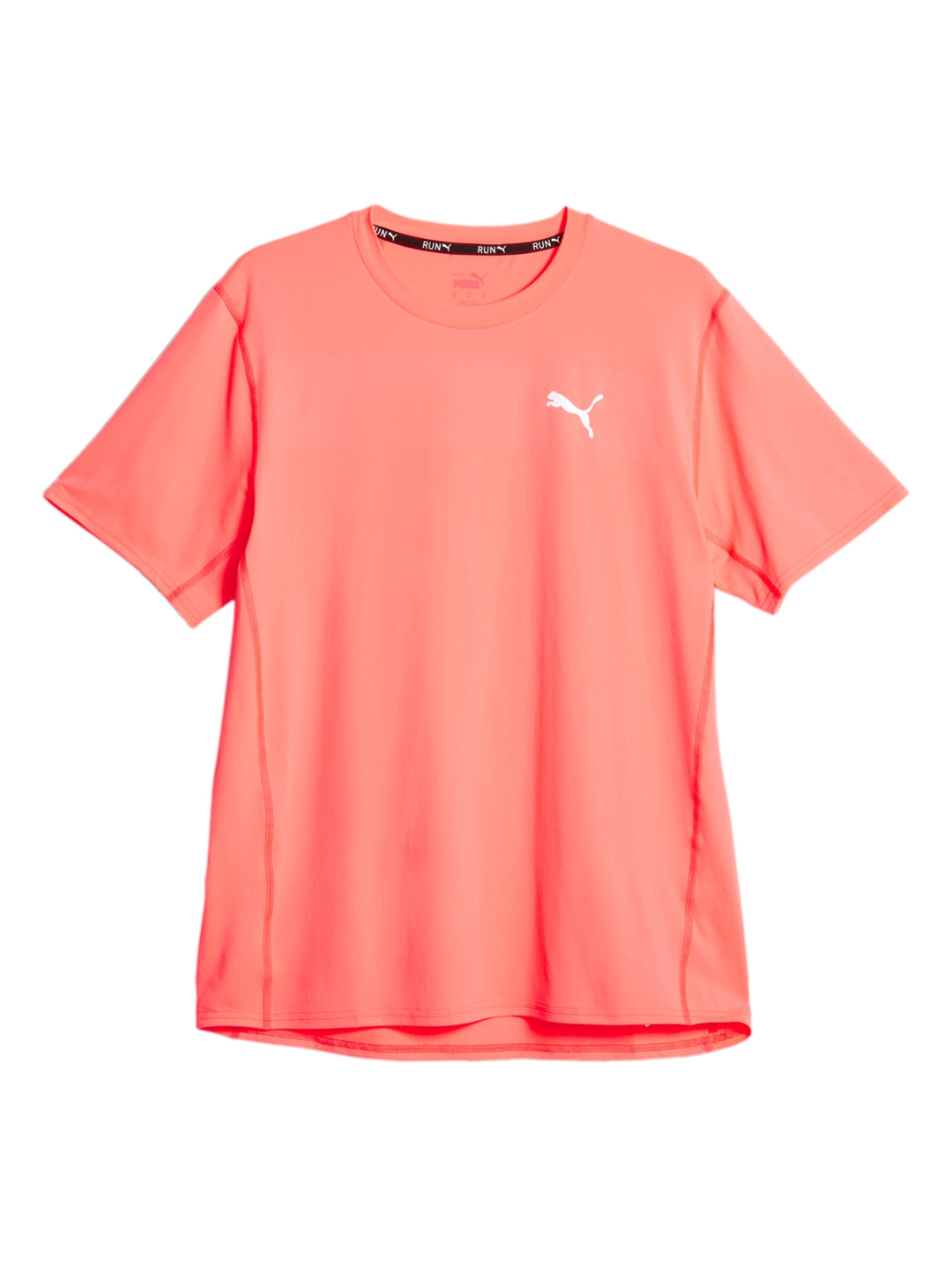 Camiseta deportiva PUMA de manga corta en color Fire Orchid con logotipo blanco en el pecho.