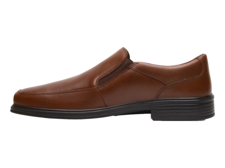 Zapato casual Flexi color marrón de cuero con suela negra, estilo slip-on.