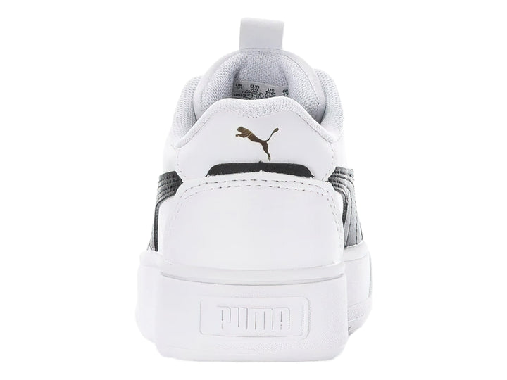 Tenis PUMA Carmen Rebelle PS en color blanco con franja lateral negra y suela de plataforma blanca.