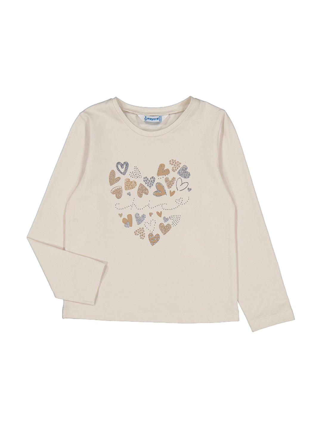 Camiseta de manga larga color beige con estampado de corazones brillantes en el pecho.