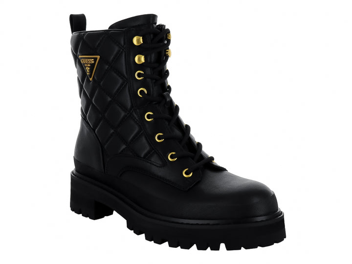 Botas negras GUESS de caña alta con diseño acolchado, ojetes dorados y suela track gruesa.