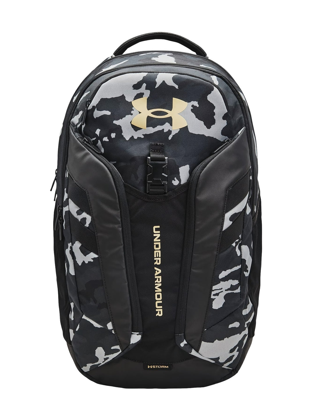 Mochila Under Armour Hustle Pro con estampado de camuflaje en tonos negro y gris con detalles en dorado.