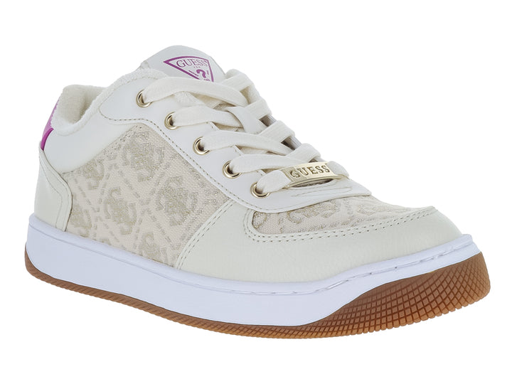 Tenis Guess color beige con detalles en rosa, suela blanca y base café para mujer.