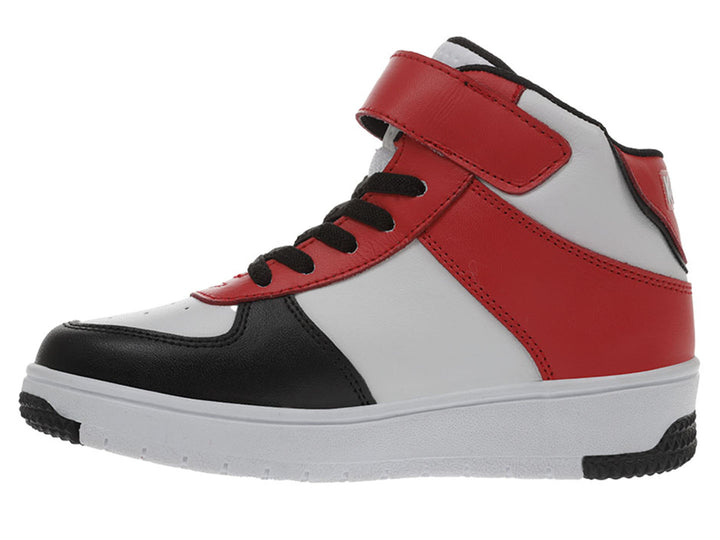 Tenis K-Swiss infantiles color blanco, rojo y negro, diseño de bota con cierre de agujetas y correa.