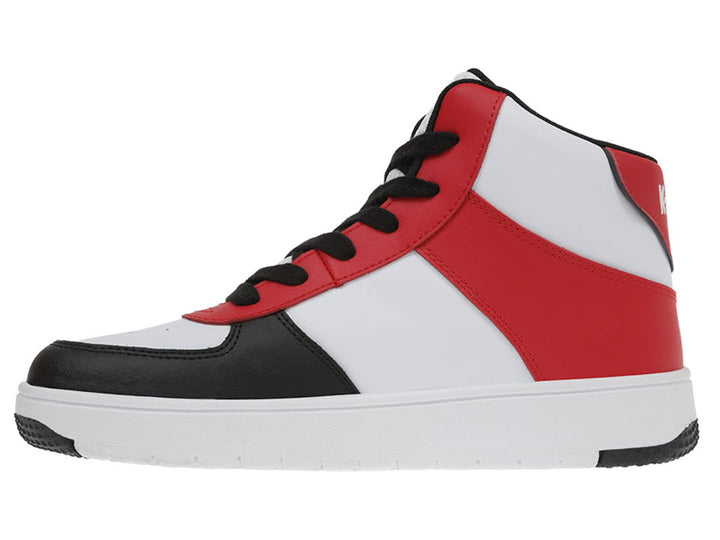 Tenis K-Swiss de bota media en colores blanco, rojo y negro.