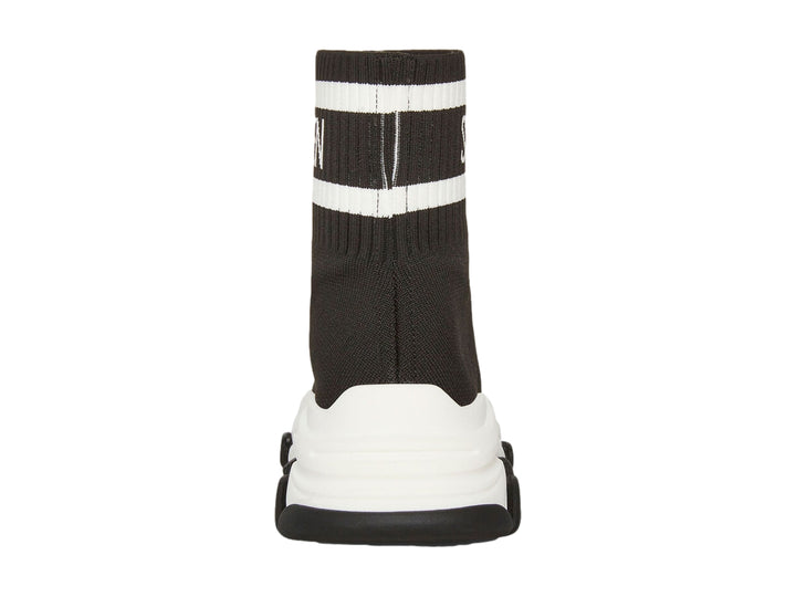 Tenis Steve Madden modelo Peters On en color negro con suela blanca gruesa y diseño tipo calcetín.