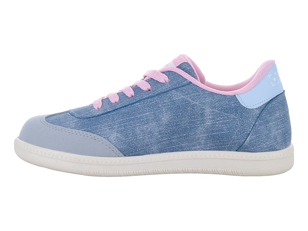 Tenis deportivos para niña en color azul con detalles y agujetas en rosa y suela blanca.