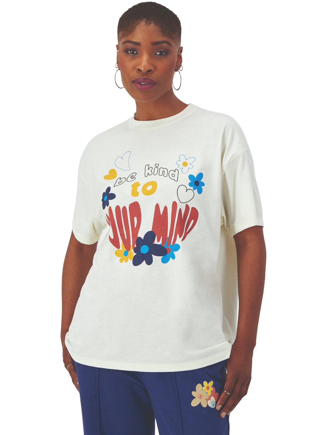 Camiseta Champion color blanco tiza con estampado colorido &