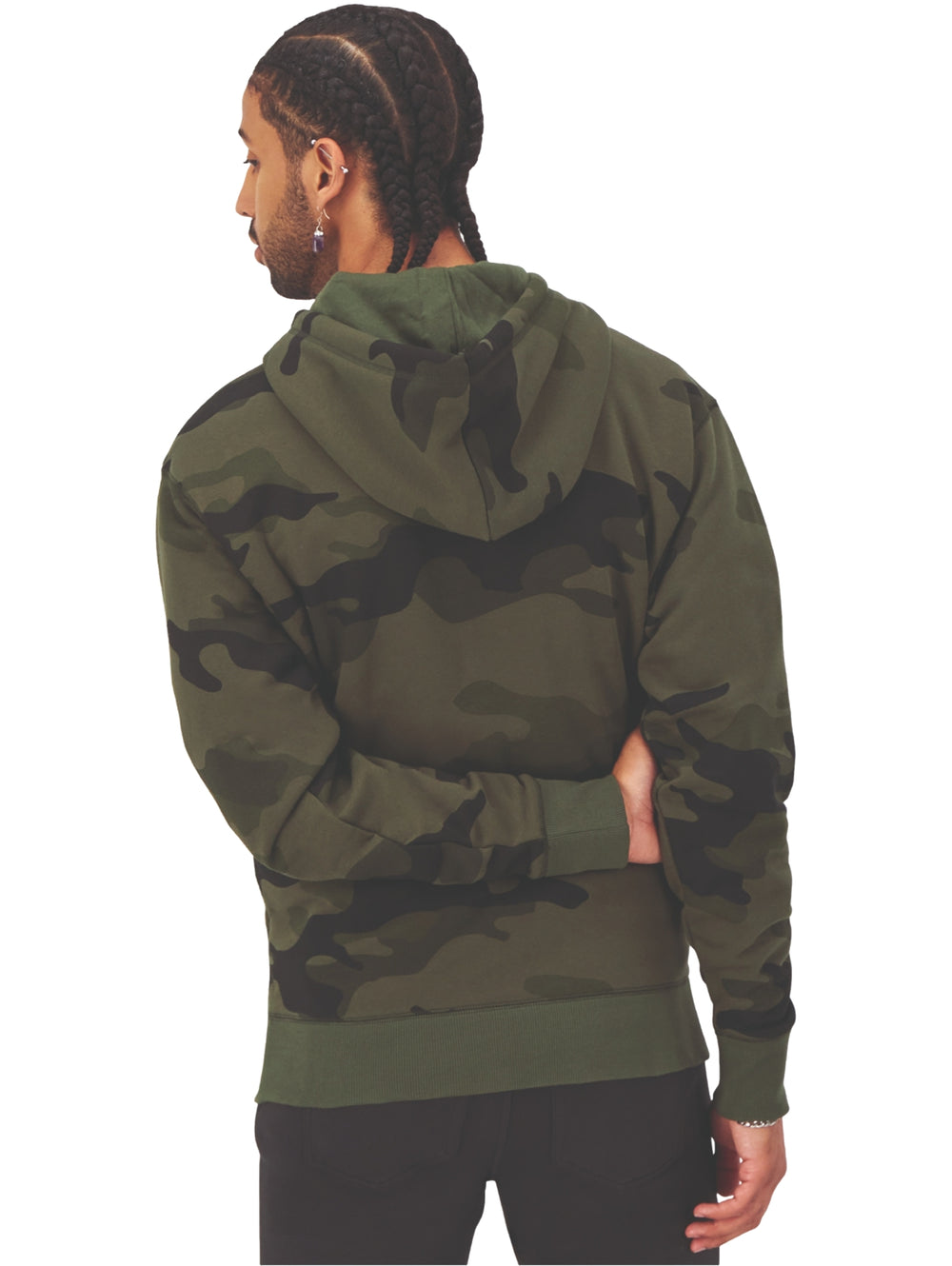 Sudadera con capucha Champion en color verde camuflaje.