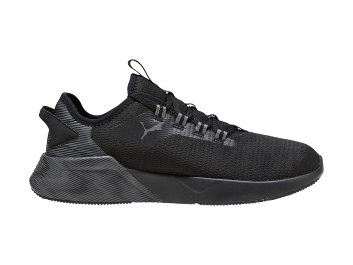 Tenis deportivos PUMA Retaliate 2 Hyperwave en color negro y gris oscuro con tejido transpirable.