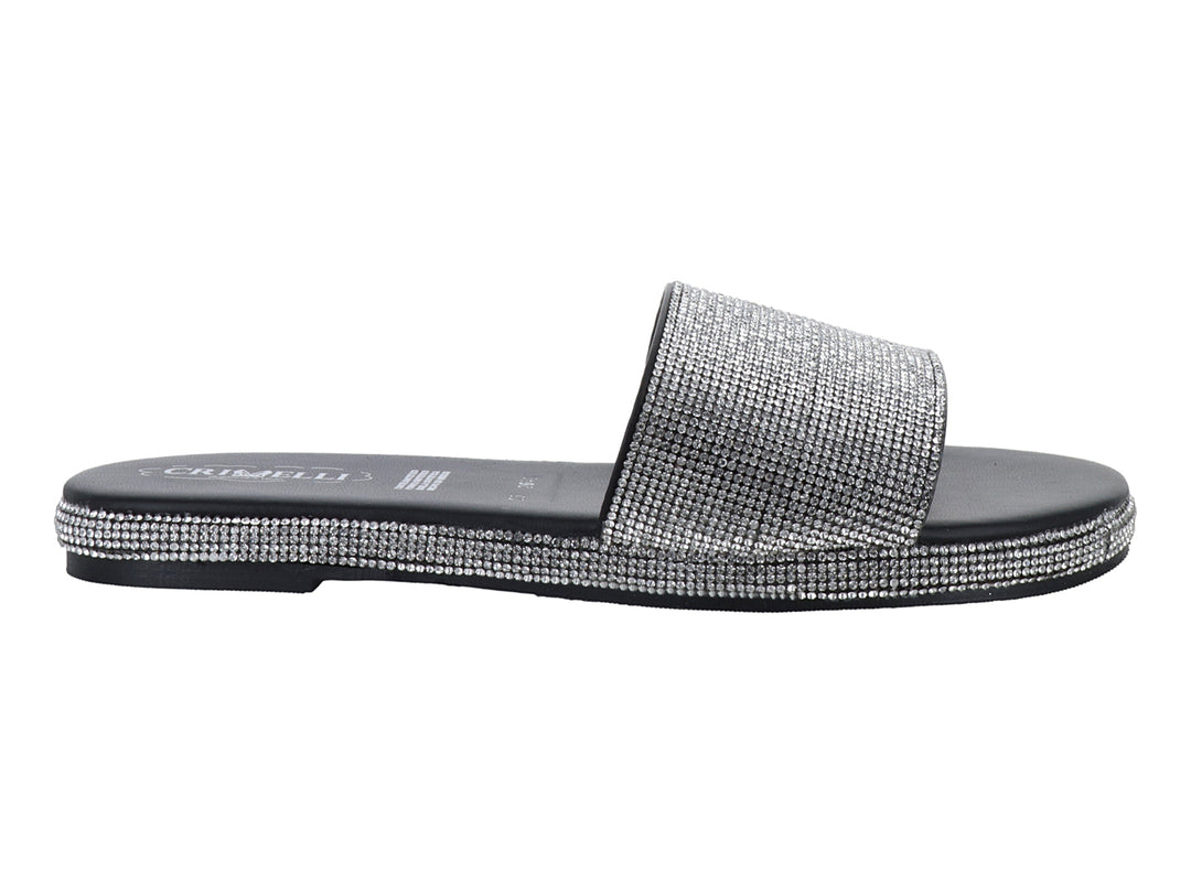 Sandalia negra para mujer con banda superior y borde decorados con brillantes plateados.
