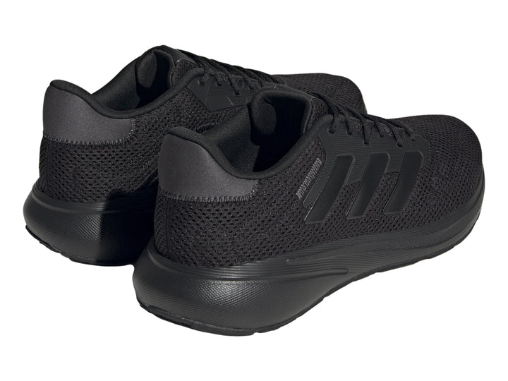 Tenis deportivos Adidas Response Runner U en color negro total.