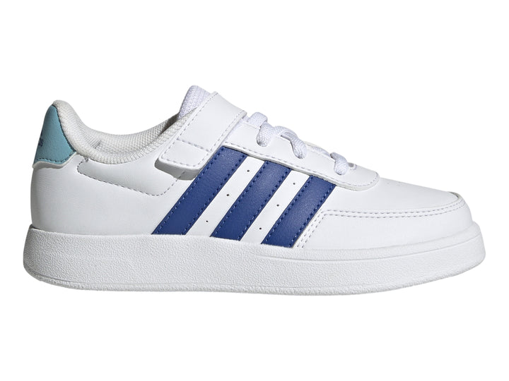 Tenis Adidas blancos con franjas azules y detalle aqua en el talón, con cierre de velcro y agujetas.