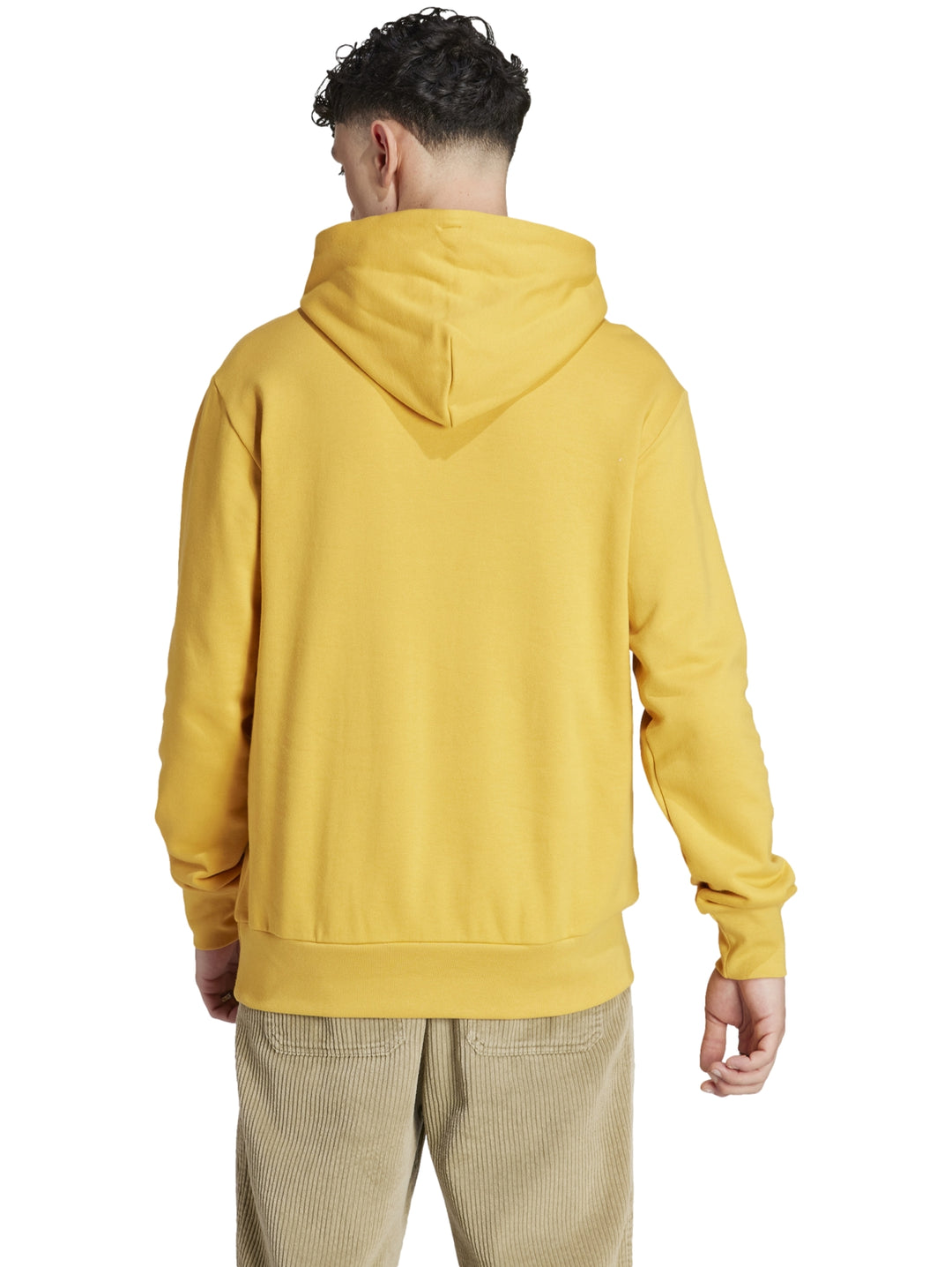 Sudadera con capucha color amarillo de la marca Adidas con logotipo frontal
