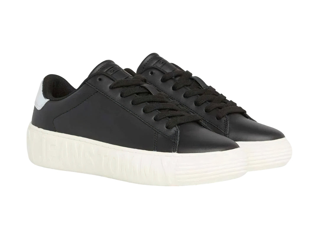 Tenis Tommy Hilfiger Negro y Plata para Mujer