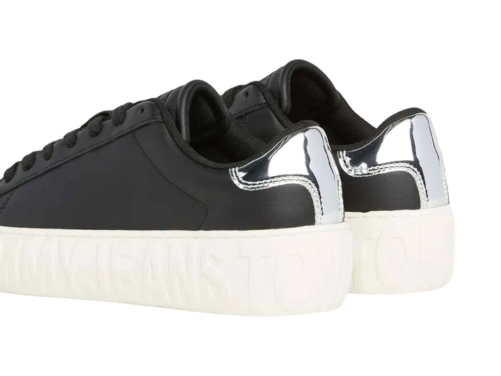 Tenis Tommy Hilfiger Negro y Plata para Mujer