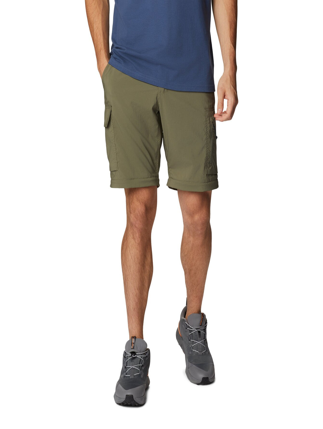 Pantalón Columbia Silver Ridge Utility convertible en color verde piedra con cierre en la rodilla para transformarse en short.