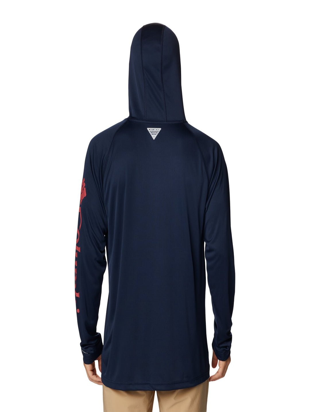 Sudadera con capucha color azul marino marca Columbia con detalles en rojo.