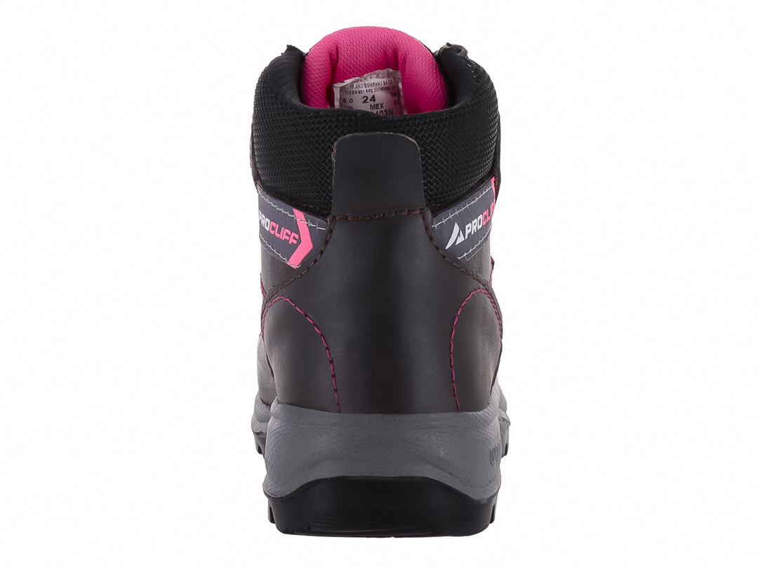 Bota de seguridad marca Cliff en color café con detalles en rosa y suela gris con casco de protección.