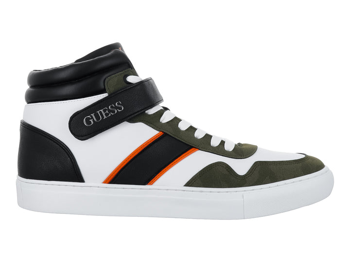 Tenis botín Guess multicolor con detalles en negro, verde oliva y naranja sobre fondo blanco.
