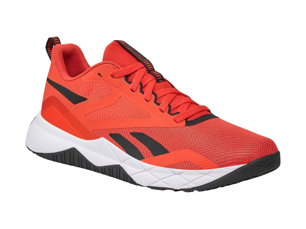 Tenis deportivos Reebok en color rojo cereza con detalles en negro y suela blanca.