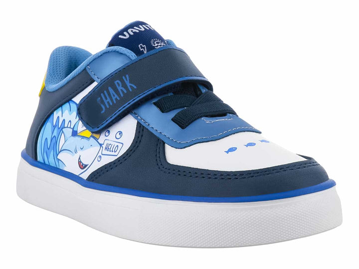 Zapato infantil VAVITO color marino y blanco con diseño de tiburón y cierre de velcro.
