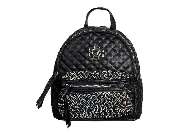 Mochila negra de cuero sintético con diseño acolchado y detalles de pedrería plateada en el bolsillo frontal.