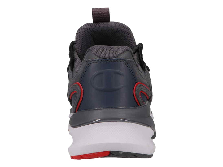Tenis deportivos Champion en colores gris, negro y rojo con suela blanca gruesa.