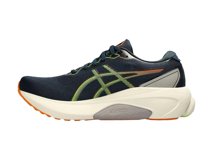 Tenis deportivos ASICS Gel-Kayano 30 color azul francés con suela blanca y detalles en verde neón.