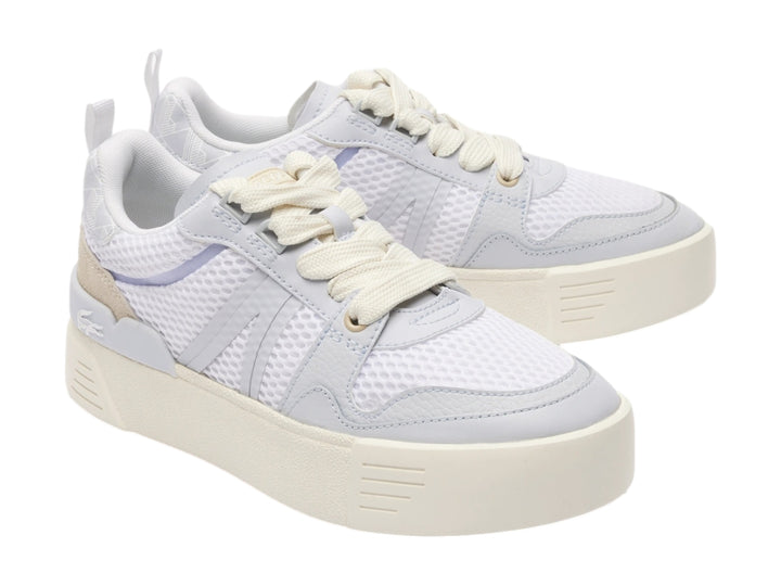 Tenis Lacoste de plataforma en color blanco y turquesa claro con detalles de malla y suela gruesa.