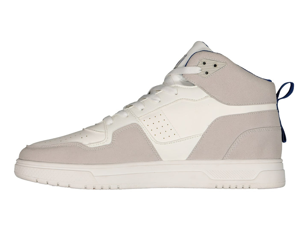 Tenis deportivos de corte alto marca Charly en color blanco y gris con detalles en azul.