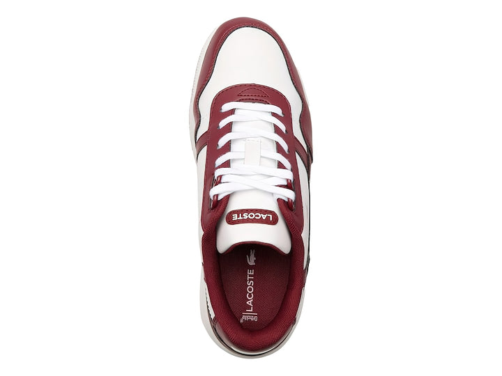 Tenis Lacoste para niños en color blanco y guinda con suela blanca y logotipo del cocodrilo.