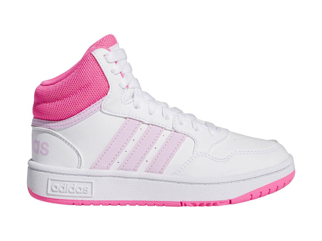 Tenis Adidas Hoops 3.0 Mid color blanco con detalles en rosa y morado claro.