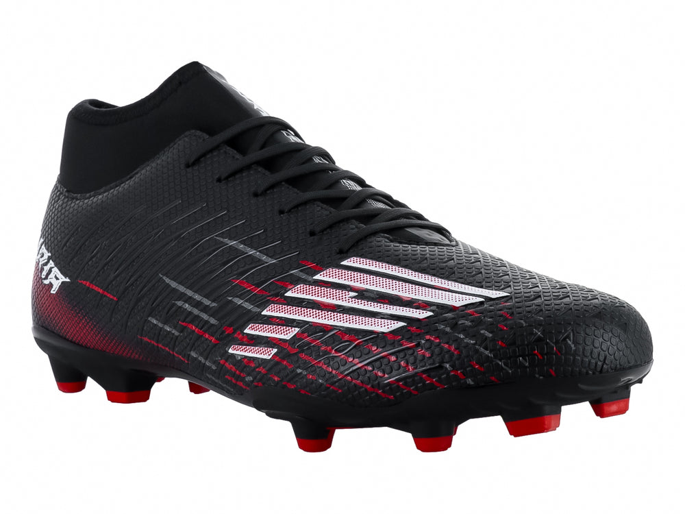 Zapato de fútbol FURIA color negro con detalles y tacos en color rojo.