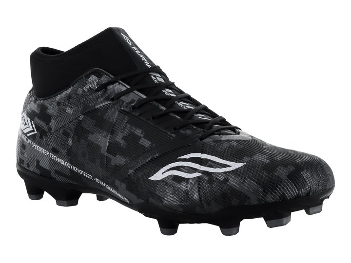 Calzado de fútbol FURIA color negro con patrón camuflado y detalles en plata, diseño de cuello alto y tacos para pasto.