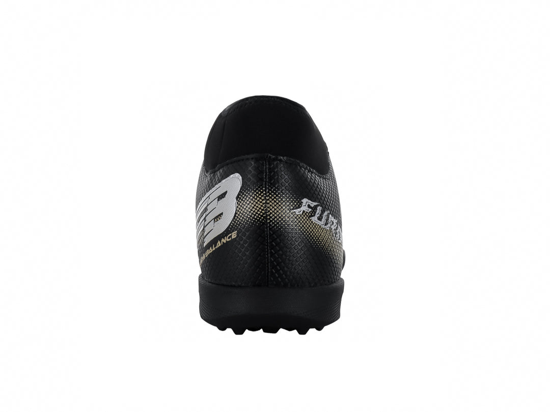 Zapato de fútbol Furia modelo 1515 TF en color negro con detalles en plata y oro, diseño tipo calcetín.