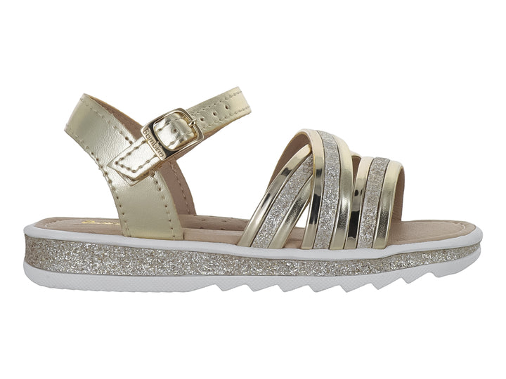 Sandalia infantil color oro con tiras frontales, hebilla de ajuste y suela blanca con detalles brillantes.