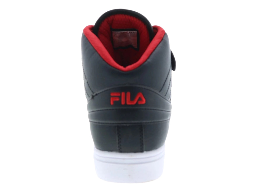 Tenis FILA estilo bota color negro con suela blanca y detalles en rojo.