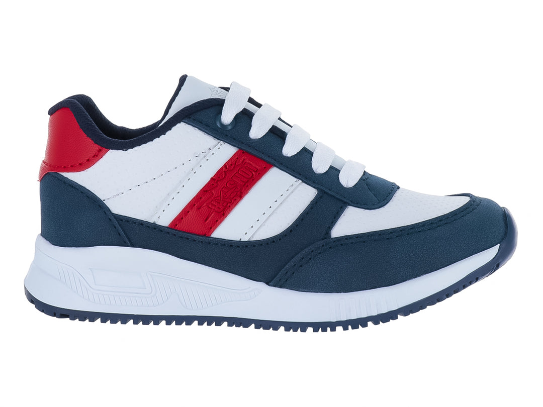 Tenis deportivos para niño en colores blanco, marino y rojo con agujetas blancas.