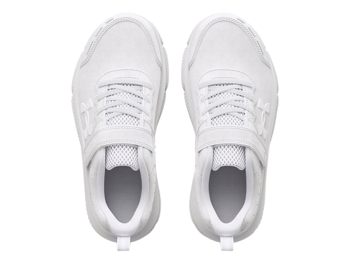 Tenis deportivos Under Armour color blanco con cierre de velcro y cordones para niño.