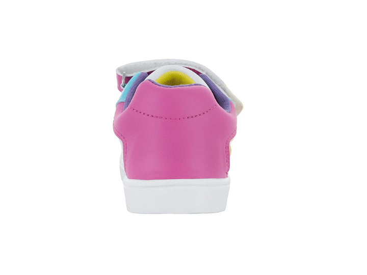 Tenis infantiles multicolor en tonos fucsia y menta con cierre de velcro y estampados decorativos.