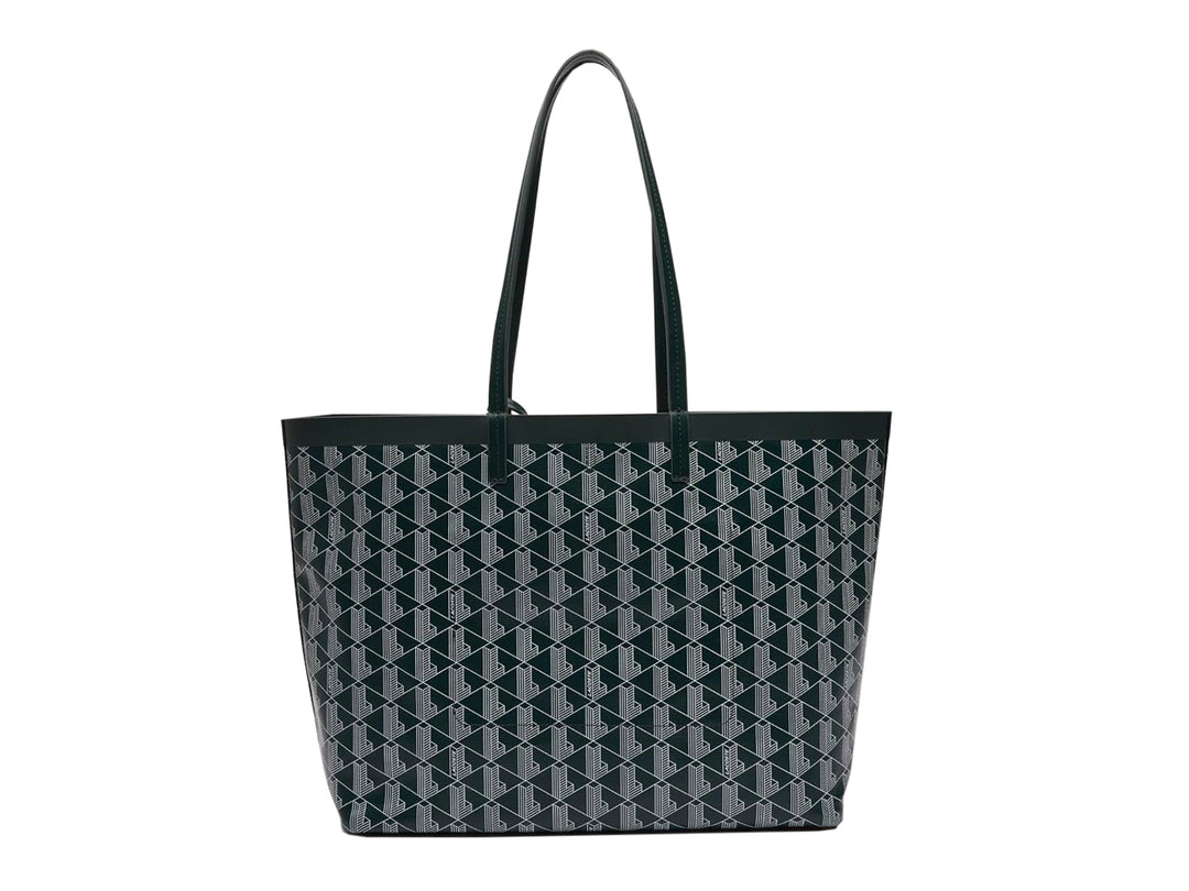 Set de bolso de hombro y cartera Lacoste con estampado geométrico en colores farine y sinople con detalles negros.