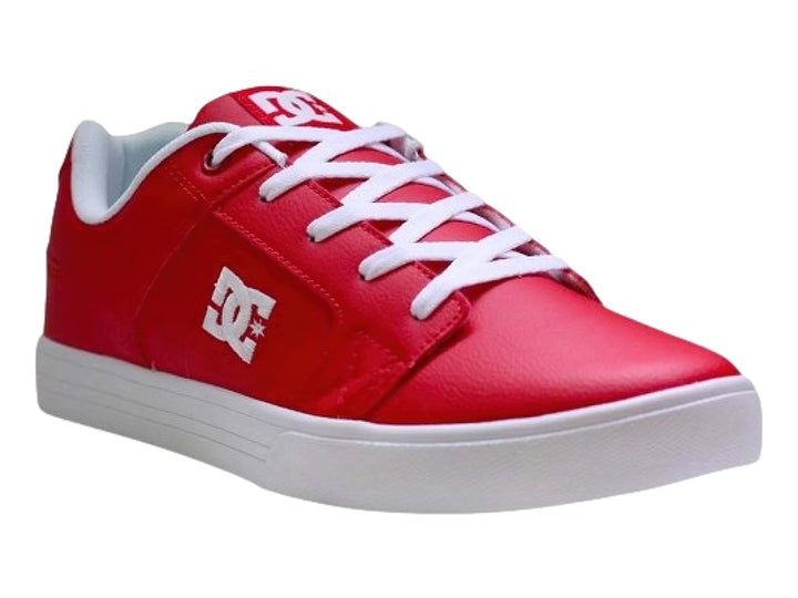 Tenis DC Shoes Method TX color rojo con suela y cordones blancos.